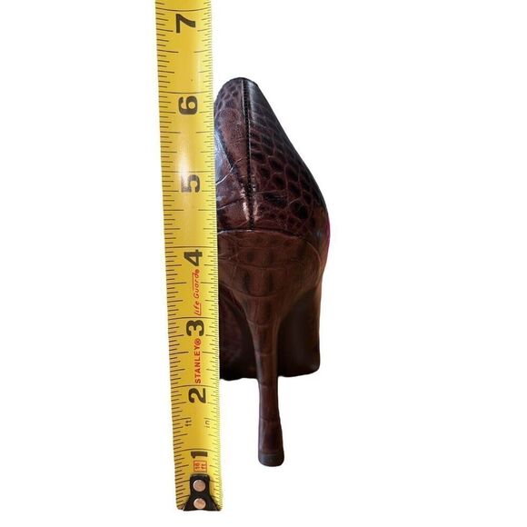 BCB Girls Katchen-BC Chocolate Color Crocodile Pattern Pointed Toe Womens Sz 10 - Picture 9 of 14